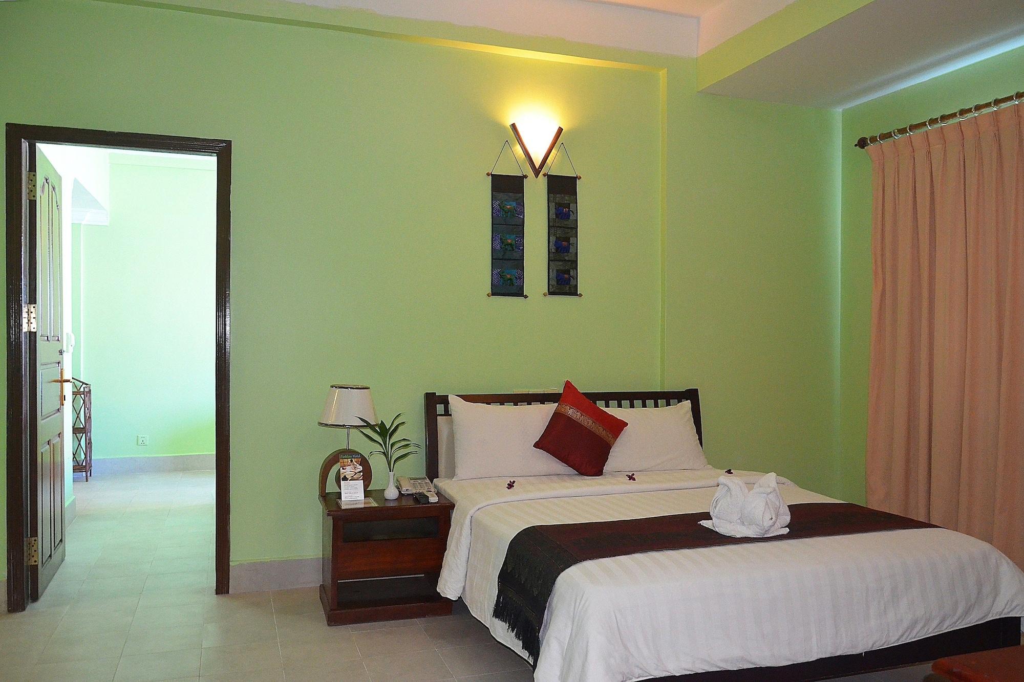 Parklane Hotel Siem Reap Exterior foto