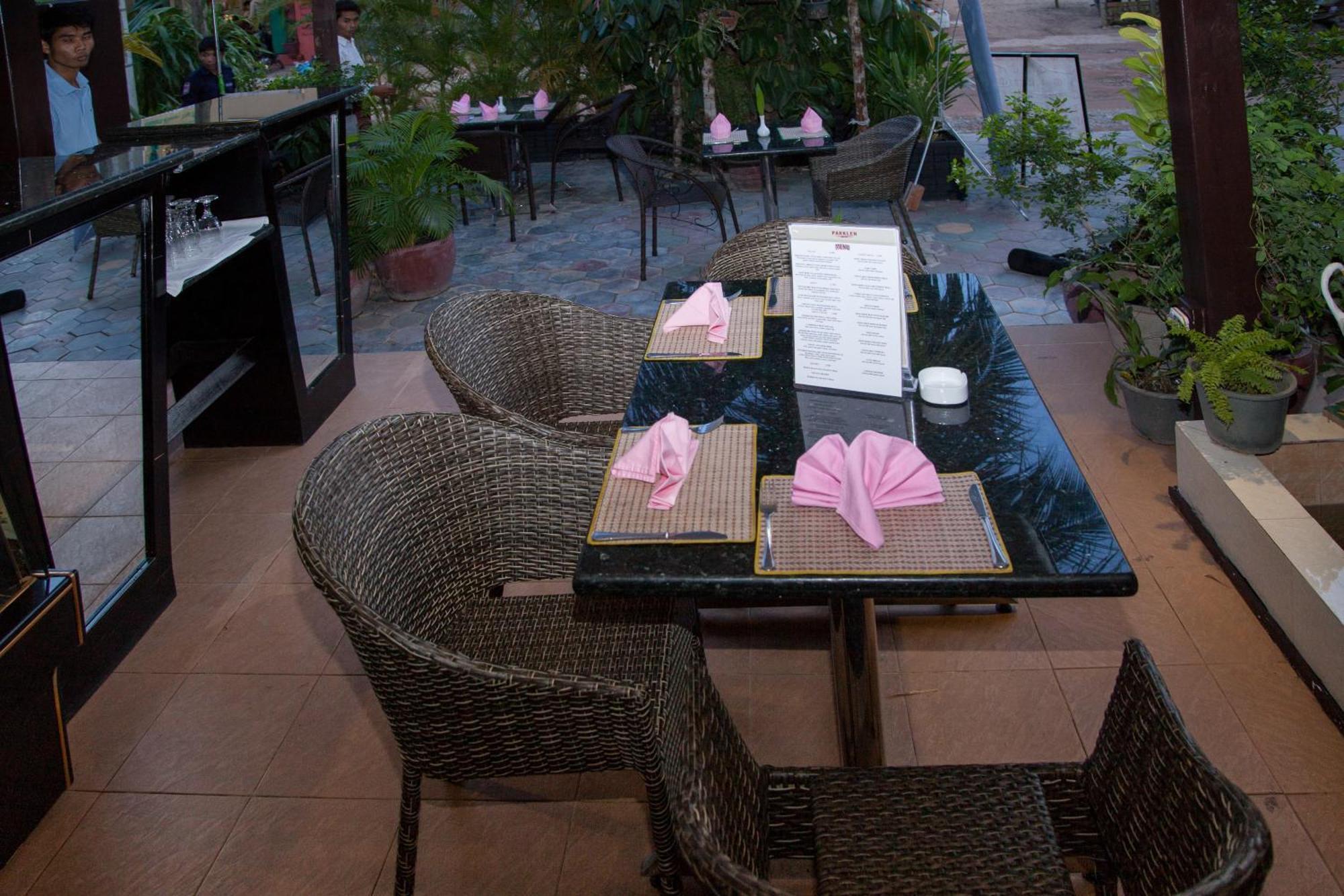 Parklane Hotel Siem Reap Exterior foto